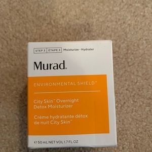 Overnight detox moisturizer